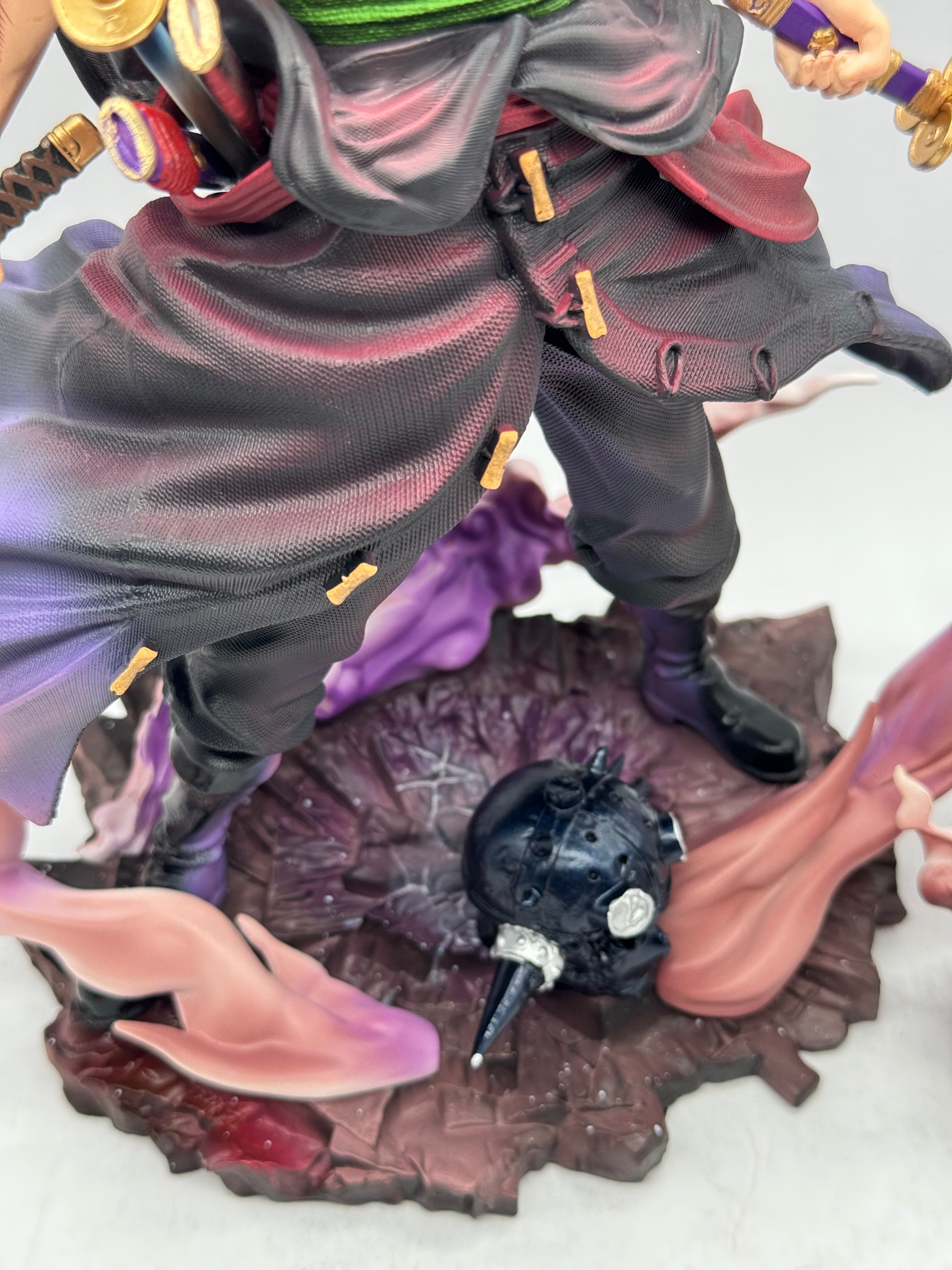 Statua Roronoa Zoro (One Piece) – GK Figure 28cm LED - LY Studio