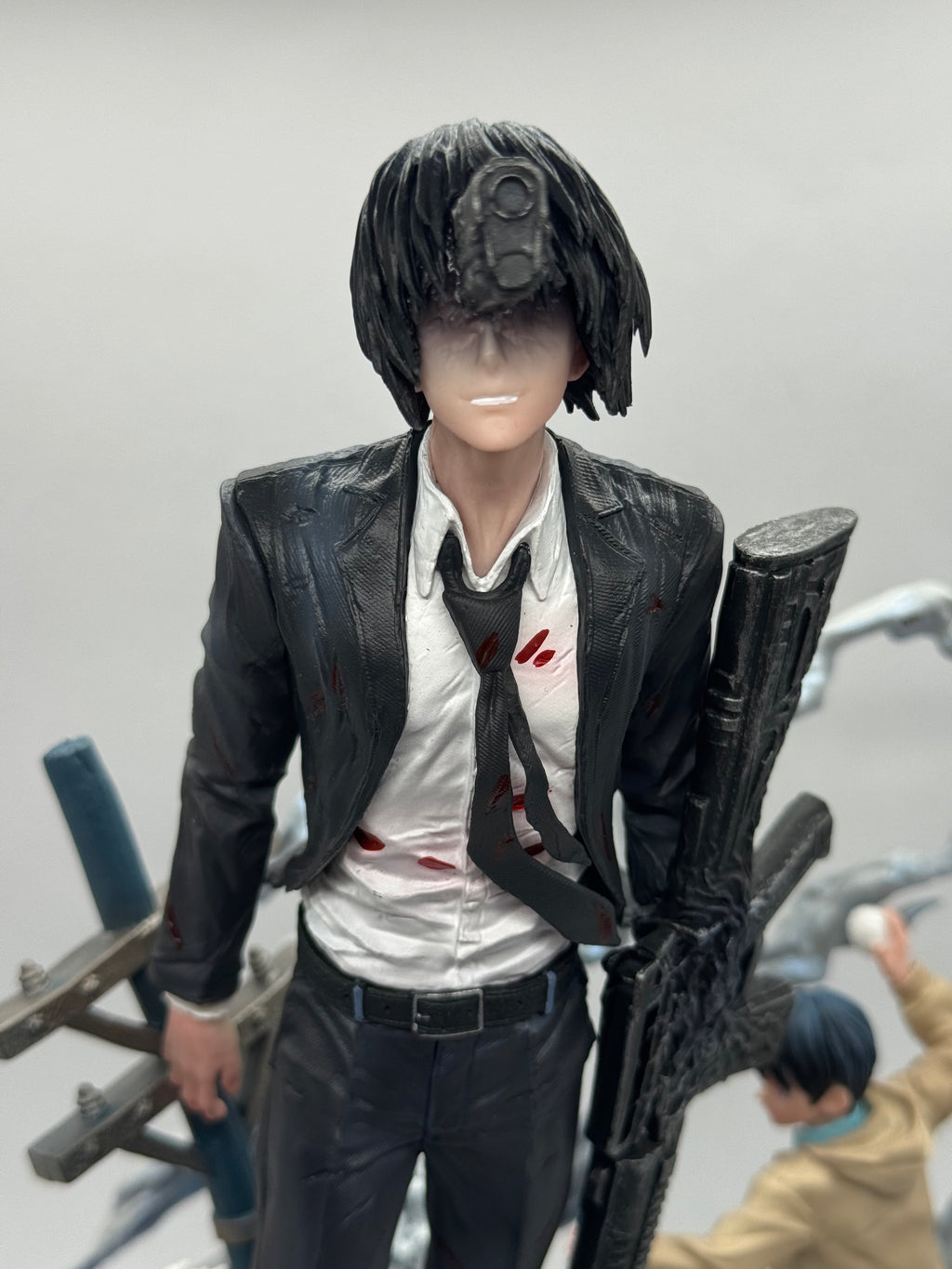 Aki Hayakawa Gun Devil Form (Chainsaw Man) – Statua 33cm 1/6 GK Figure (Deluxe Edition)