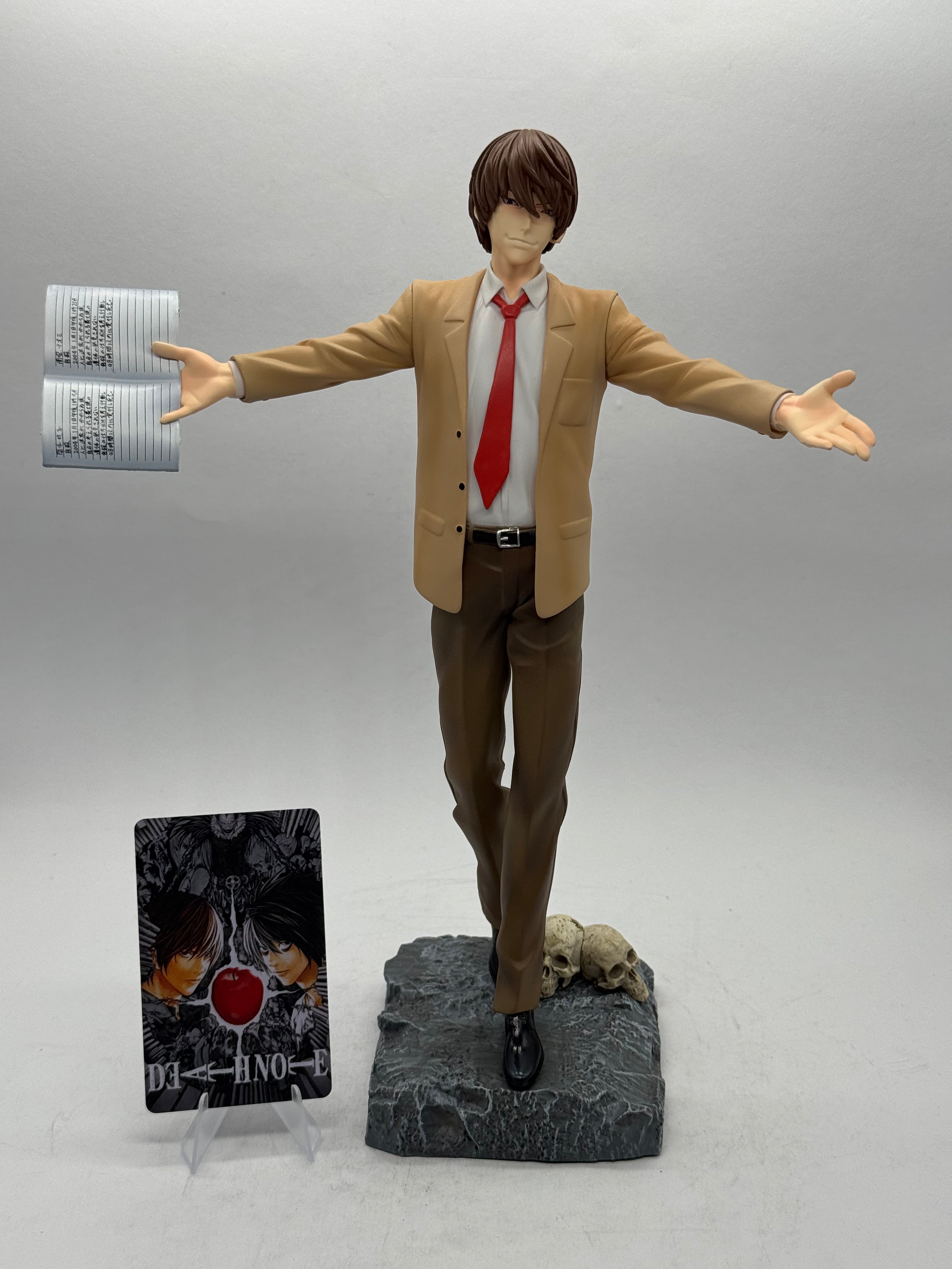 Light Yagami Kira (Death Note) – Statua GK 30cm 1/6 (Disponibile in 2 Varianti)