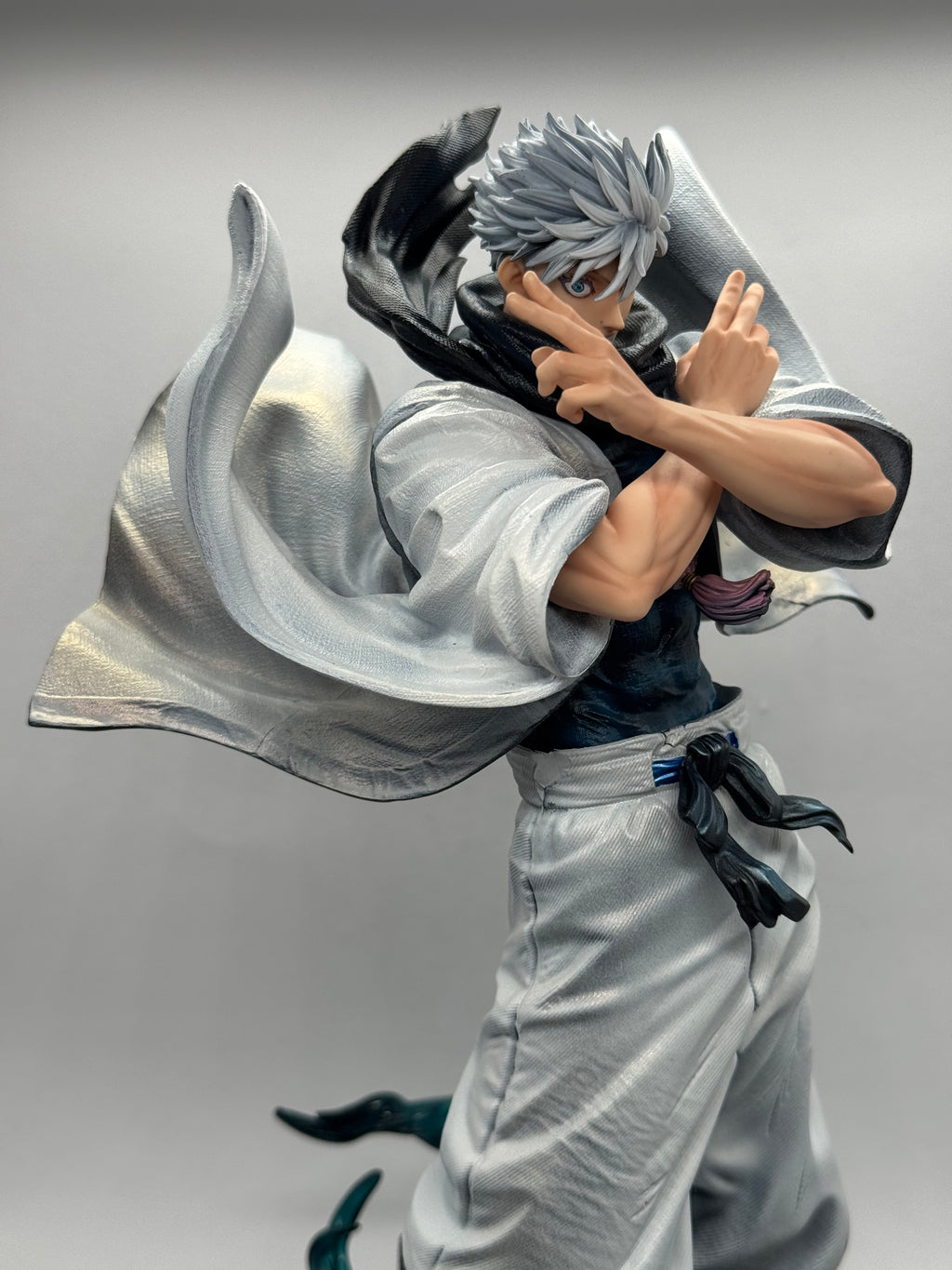 Statua Gojo Satoru Jujutsu Kaisen - GK Figure PVC 36cm (Doppio Busto + 3 Teste)