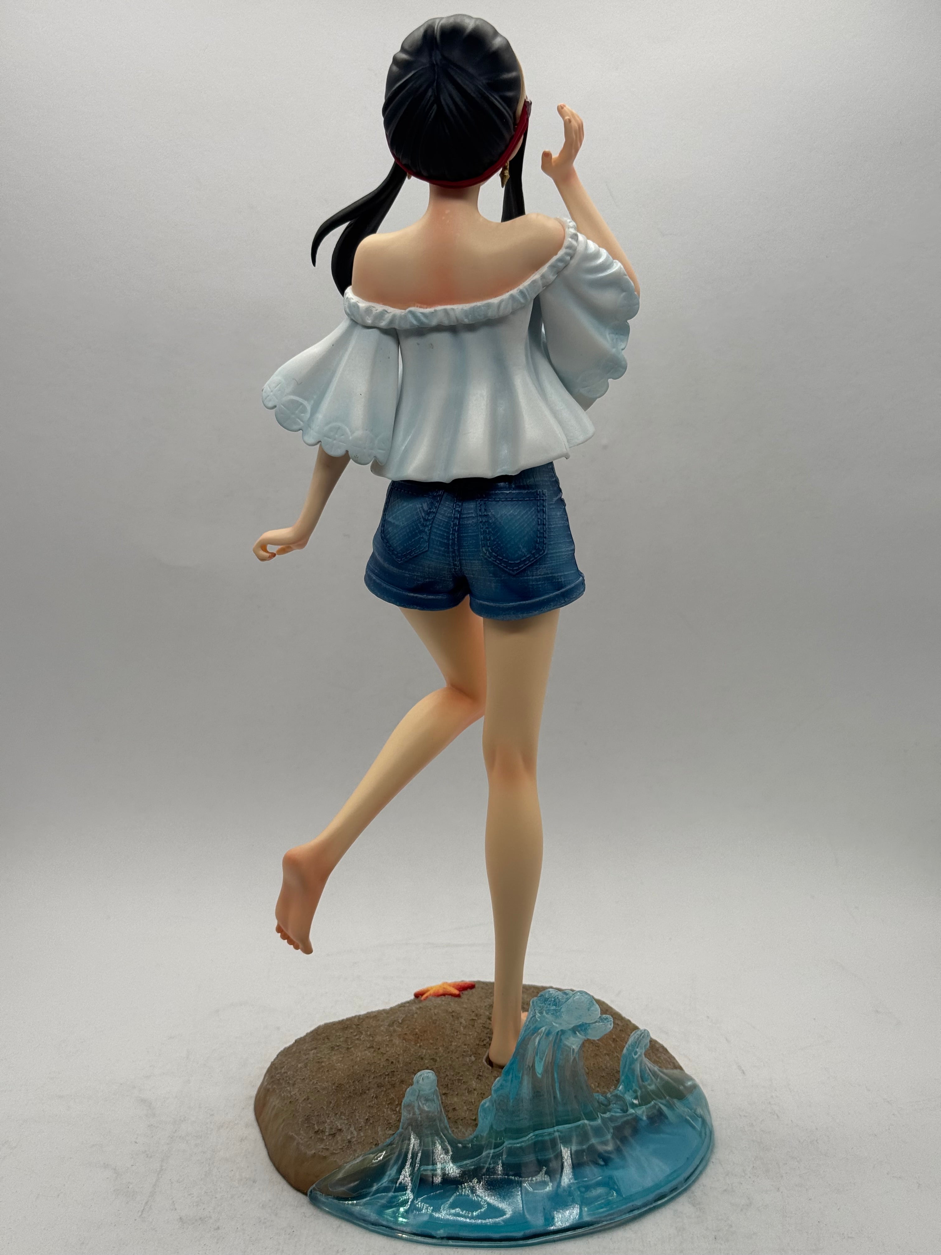 Statua Yor Forger Beach Ver. Spy x Family - JT Studio GK Figure 30cm