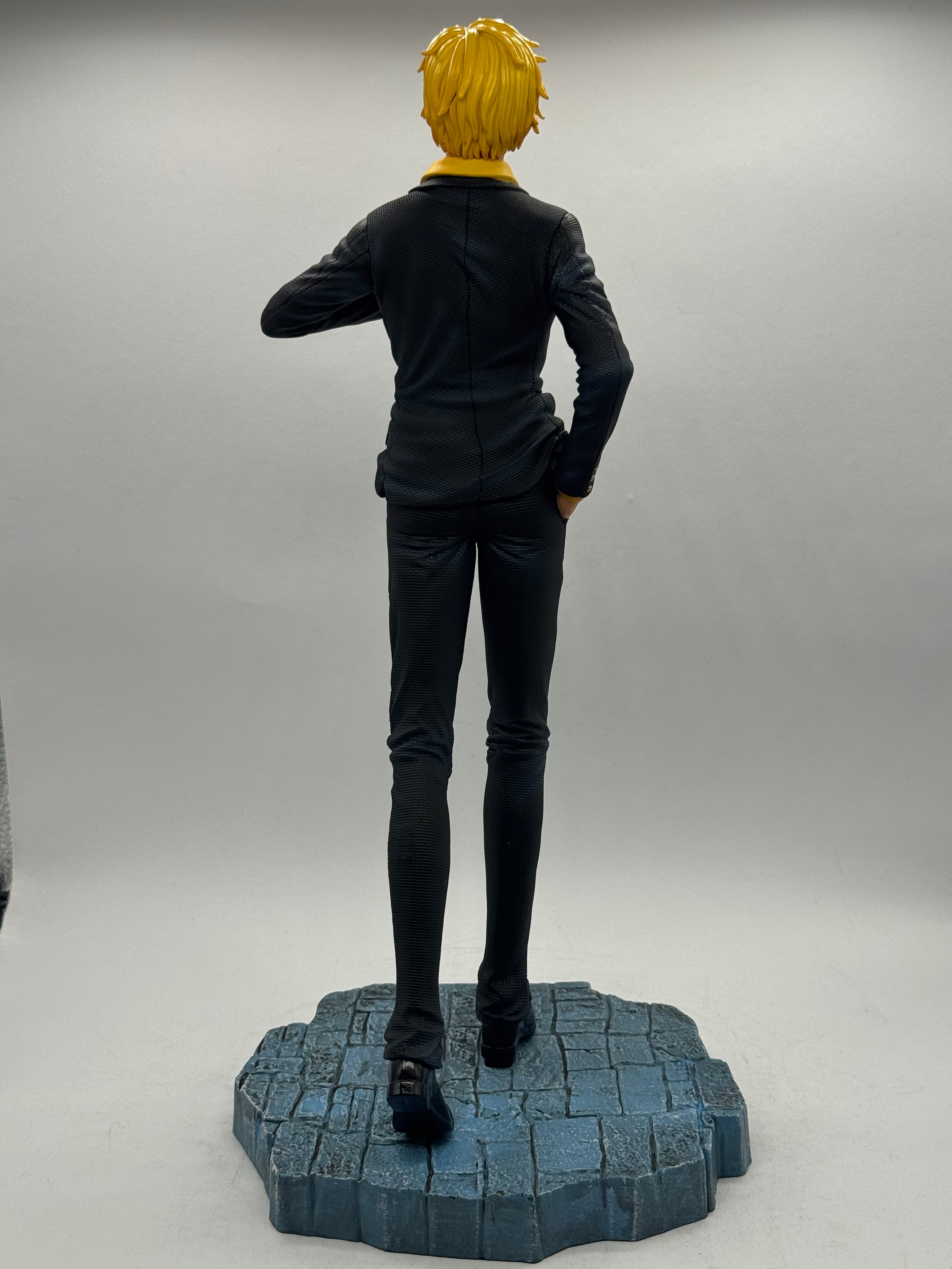 Statua Sanji Suit Ver. One Piece - JT Studio GK Figure 35cm