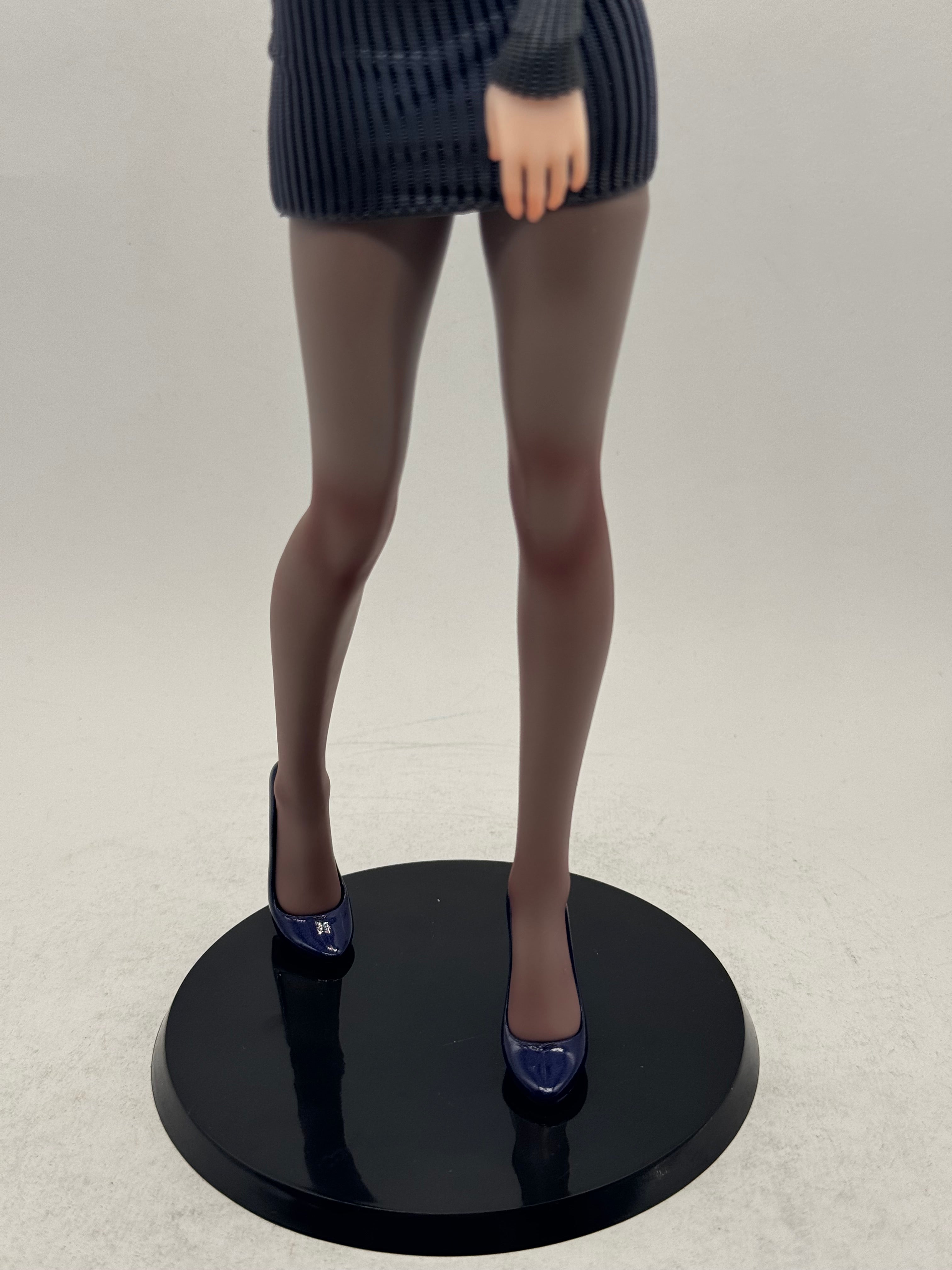 Statua Reze (Casual Sweater Ver.) Chainsaw Man - GK Figure 30cm