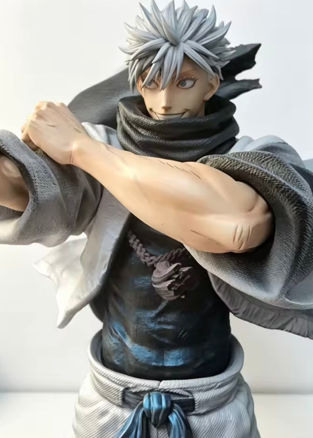 Statua Gojo Satoru - GK Figure PVC 36cm (Doppio Busto + 3 Teste)