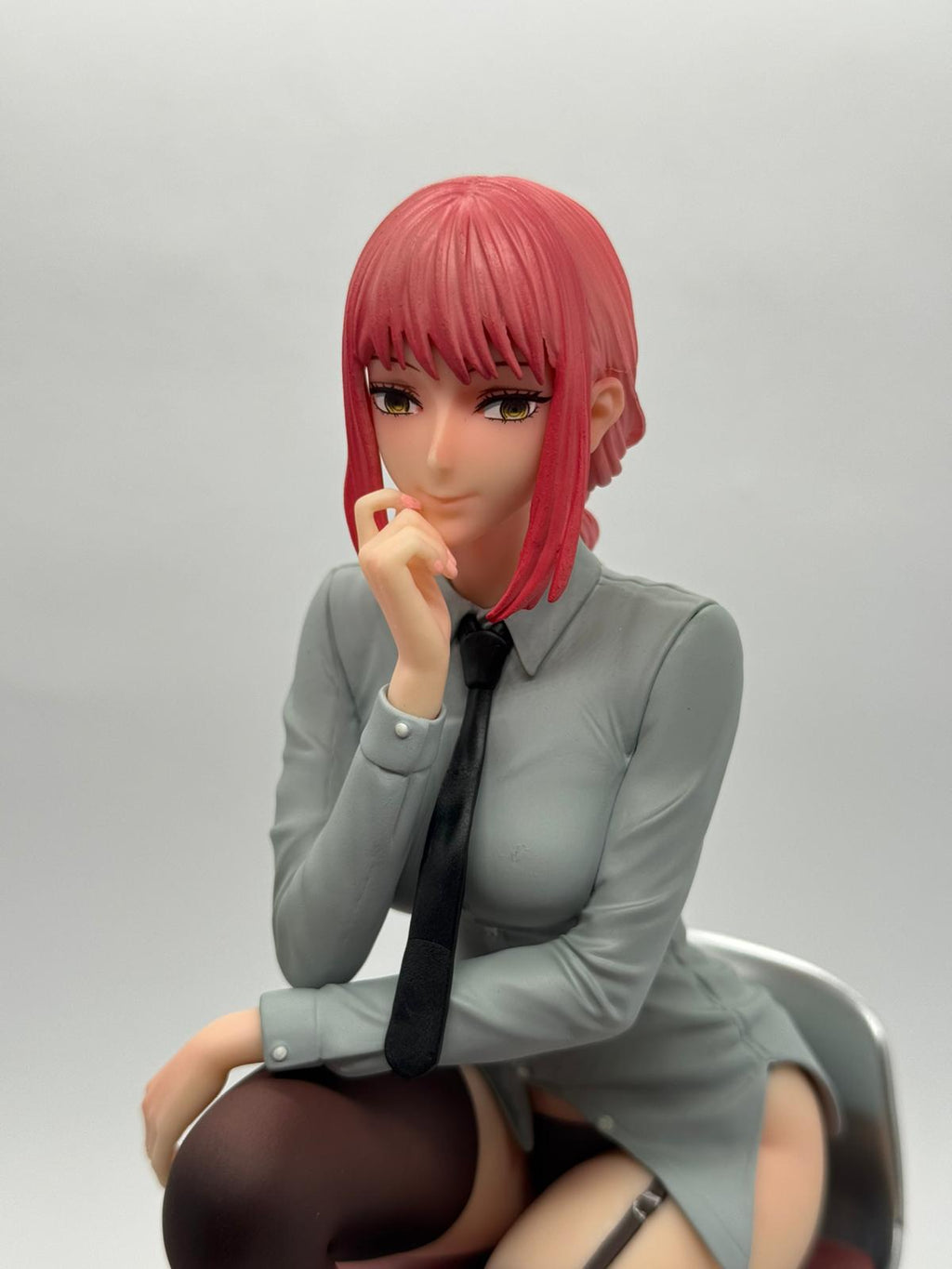 Statua Makima - Chainsaw Man Figure Sitting Chair Ver. 25cm