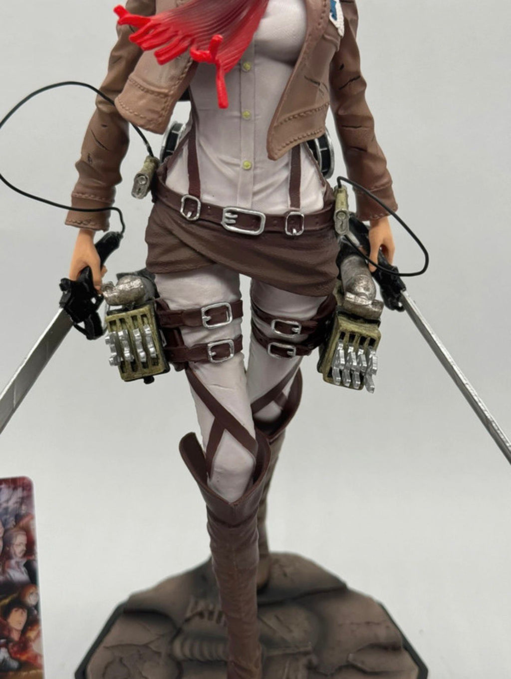 Statua Mikasa Ackerman - Attack on Titan Figure 30cm LK Studio